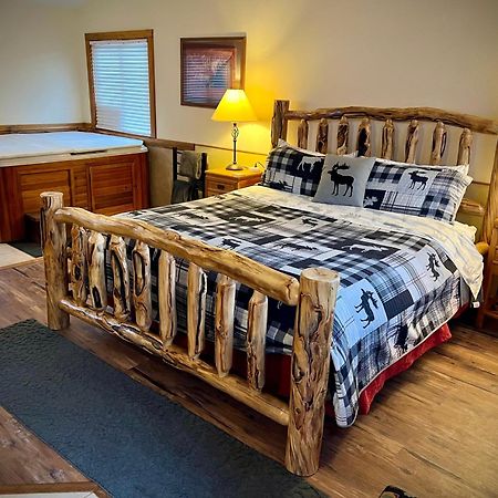 Mountain Shadows Resort Estes Park Exterior photo